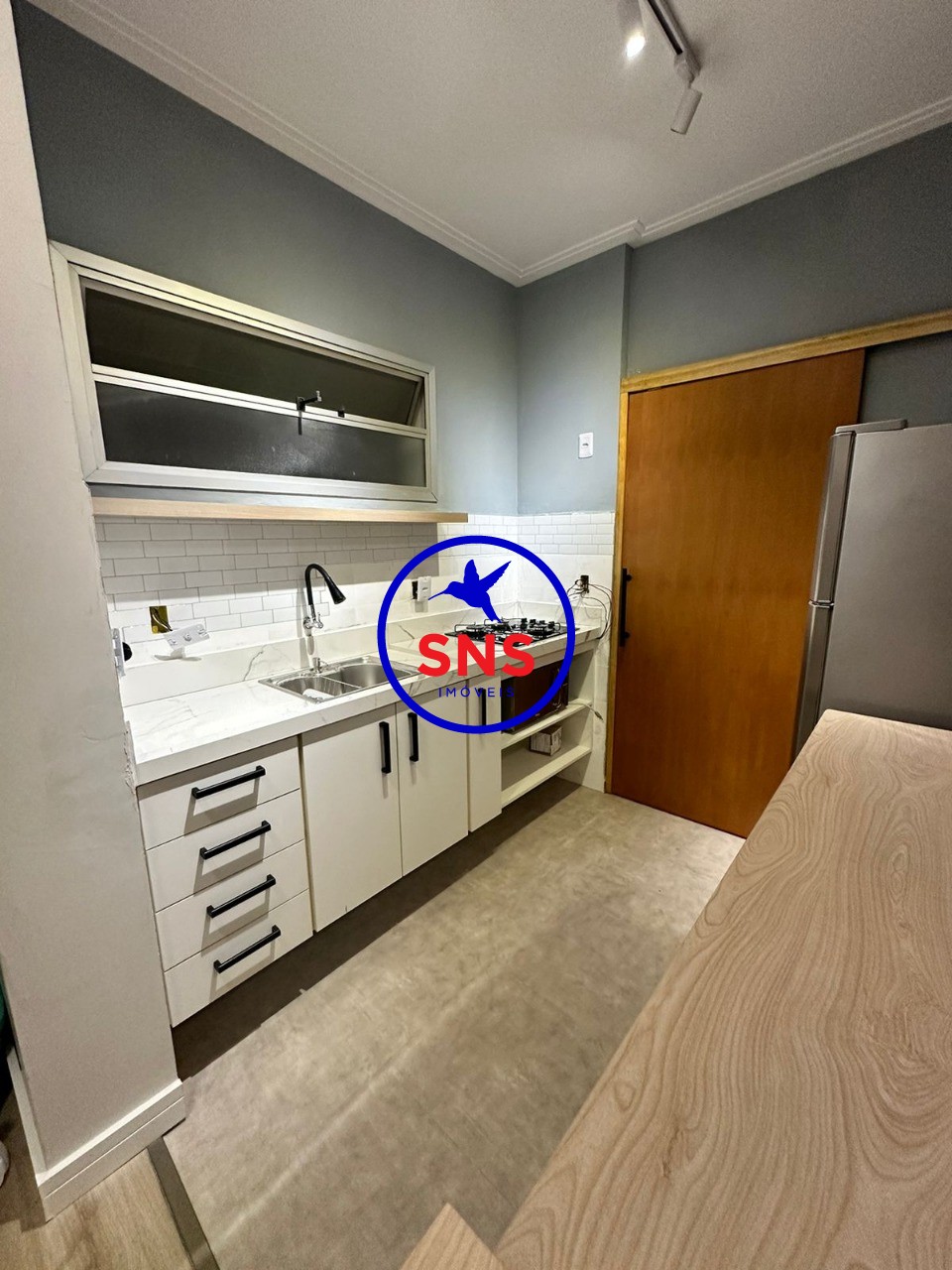 Apartamento à venda com 1 quarto, 40m² - Foto 9