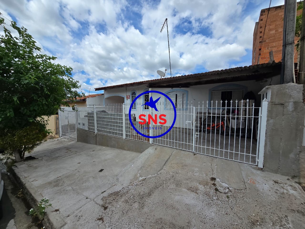 Casa, 5 quartos, 170 m² - Foto 1