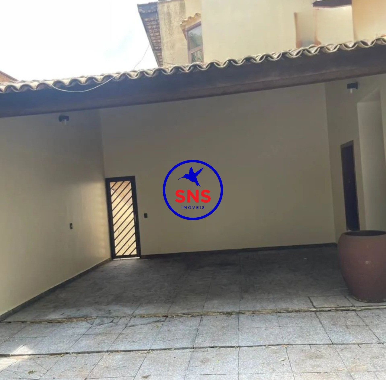 Casa de Condomínio à venda e aluguel com 3 quartos, 380m² - Foto 3