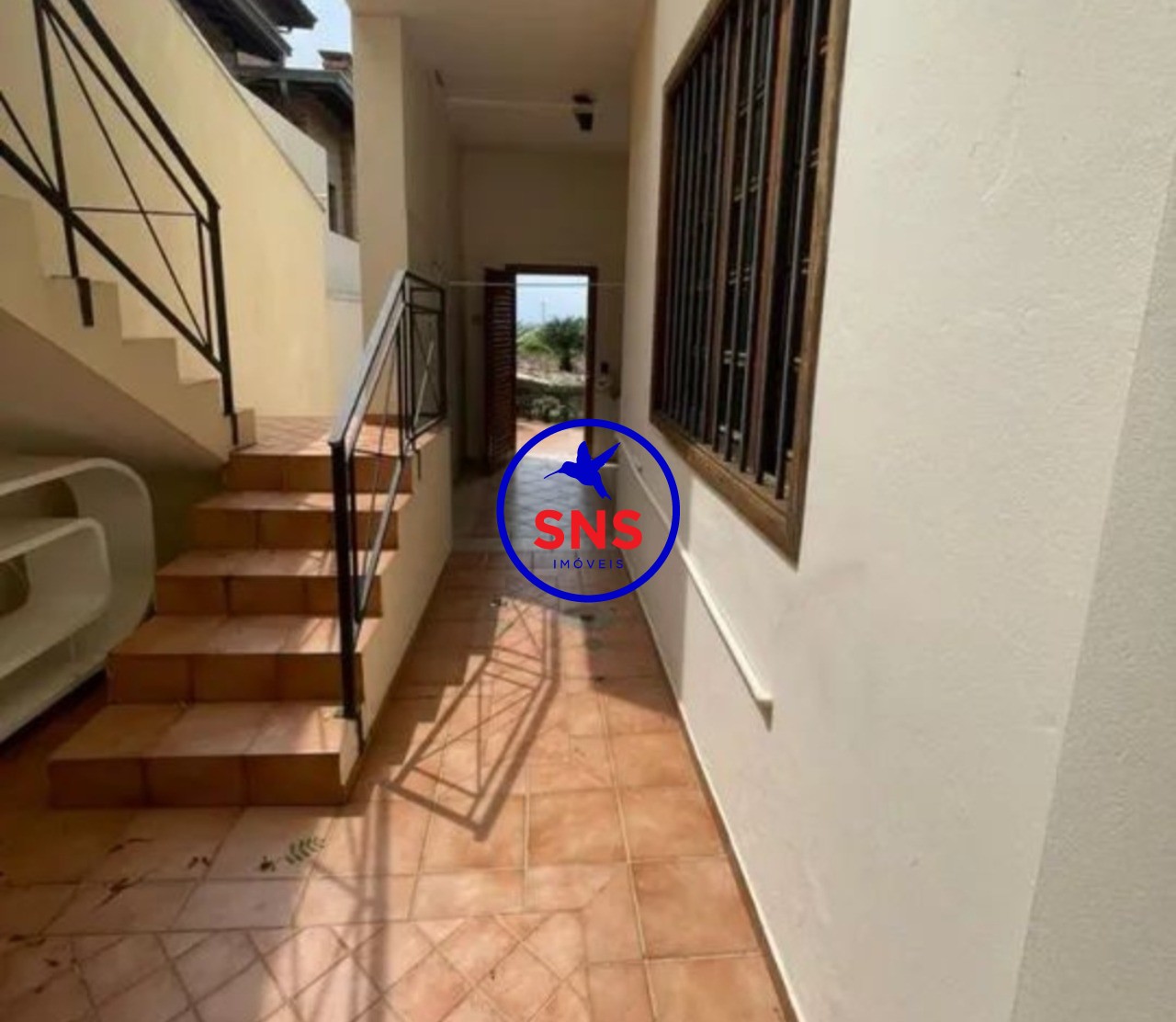 Casa de Condomínio à venda e aluguel com 3 quartos, 380m² - Foto 6