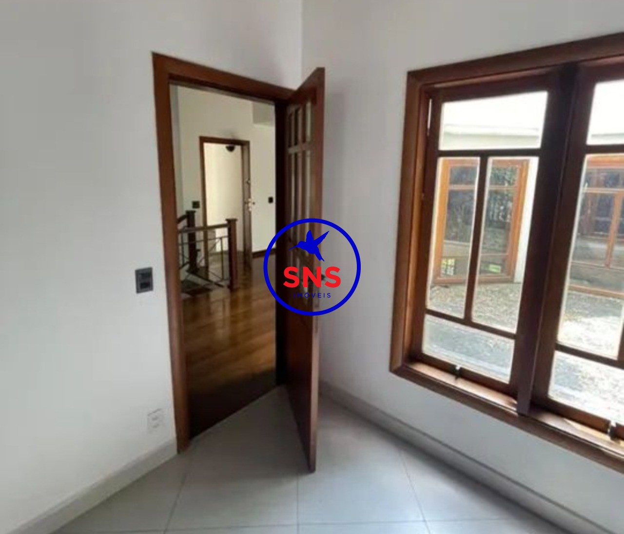 Casa de Condomínio à venda e aluguel com 3 quartos, 380m² - Foto 10