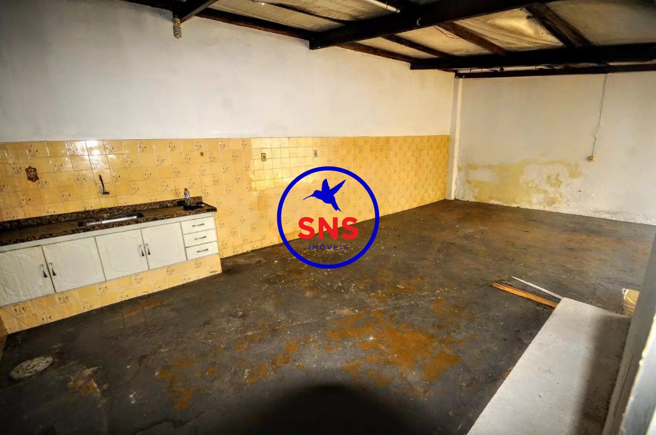 Casa para alugar com 3 quartos, 72m² - Foto 18