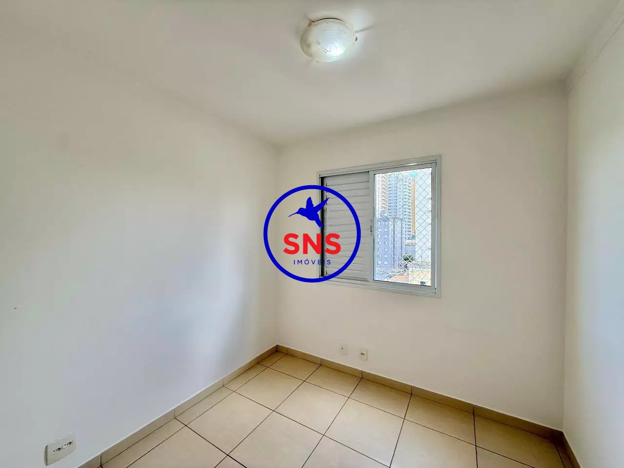 Apartamento para alugar com 3 quartos, 93m² - Foto 15