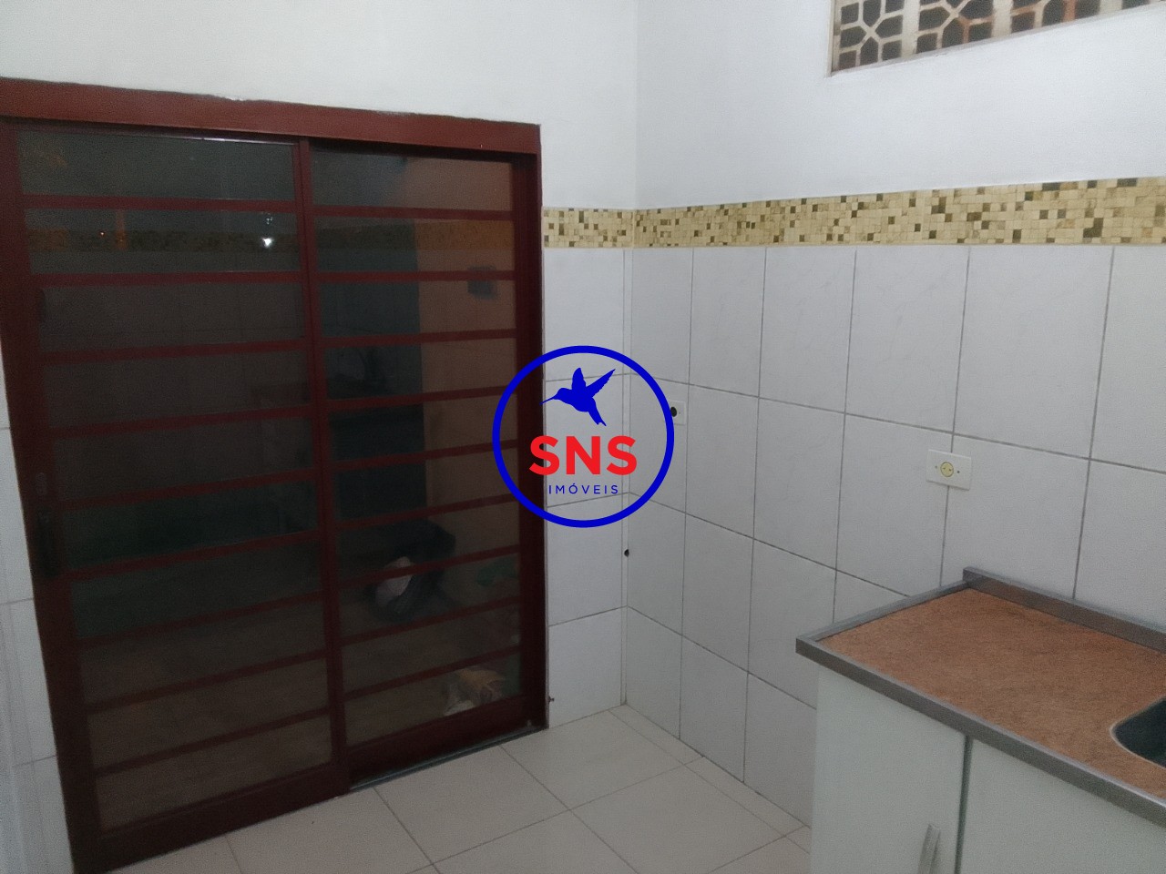 Casa para alugar com 1 quarto, 55m² - Foto 4