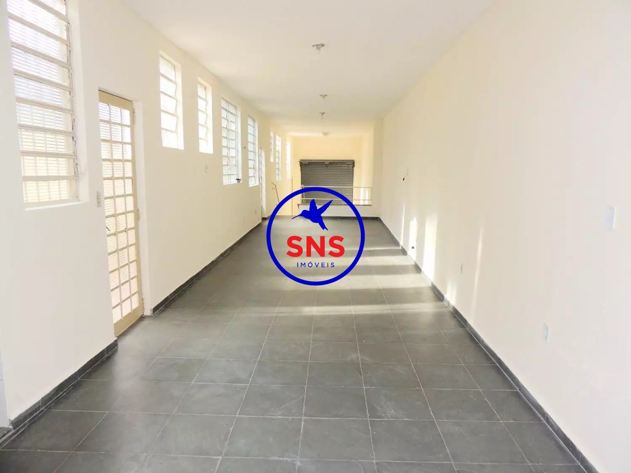 Loja-Salão para alugar, 70m² - Foto 2