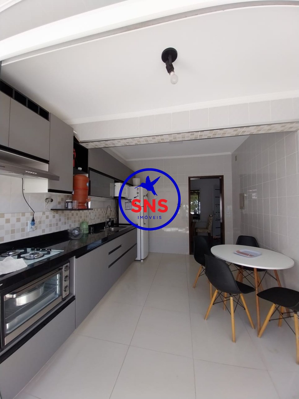 Casa à venda com 3 quartos, 174m² - Foto 10