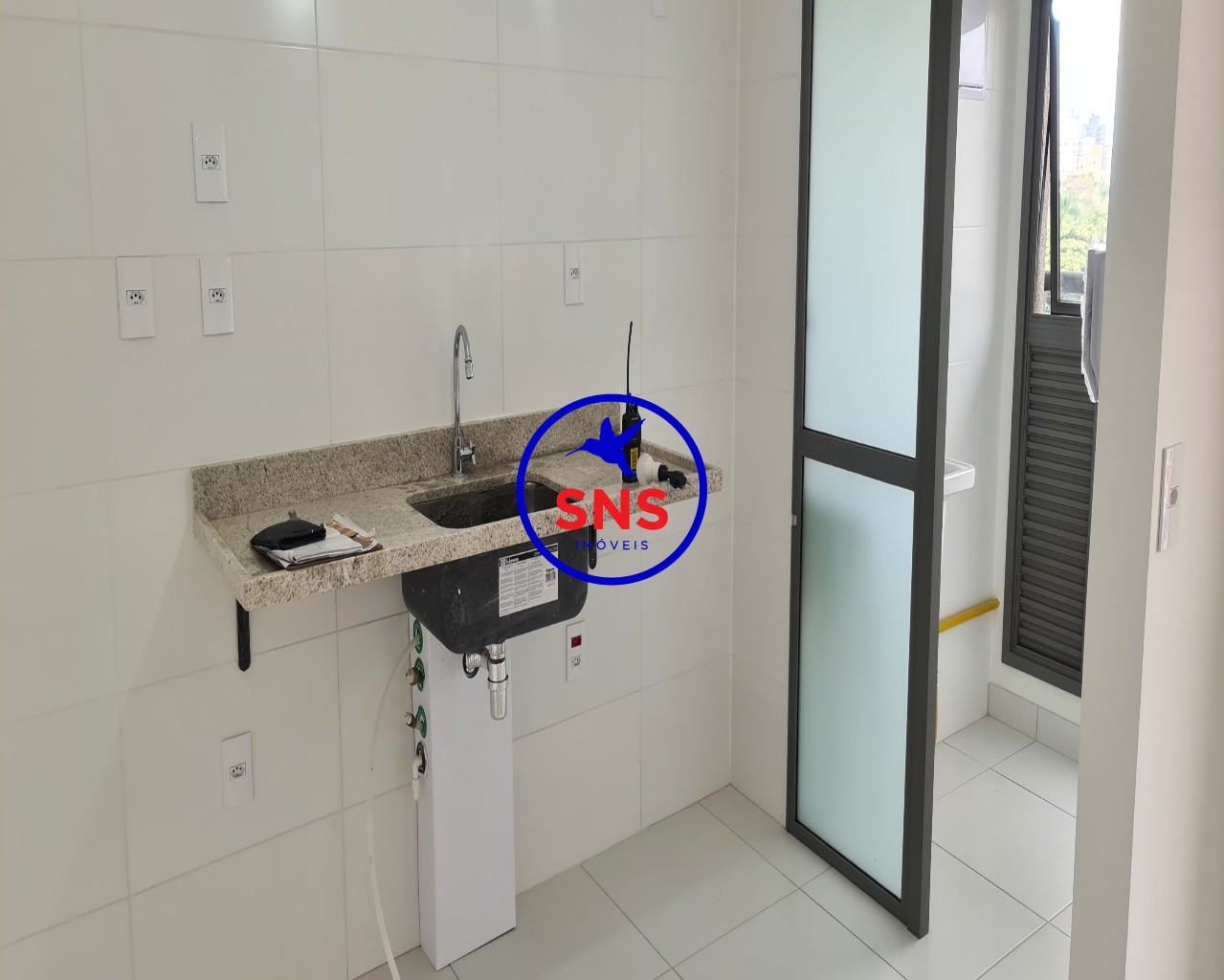 Apartamento para alugar com 2 quartos, 67m² - Foto 12