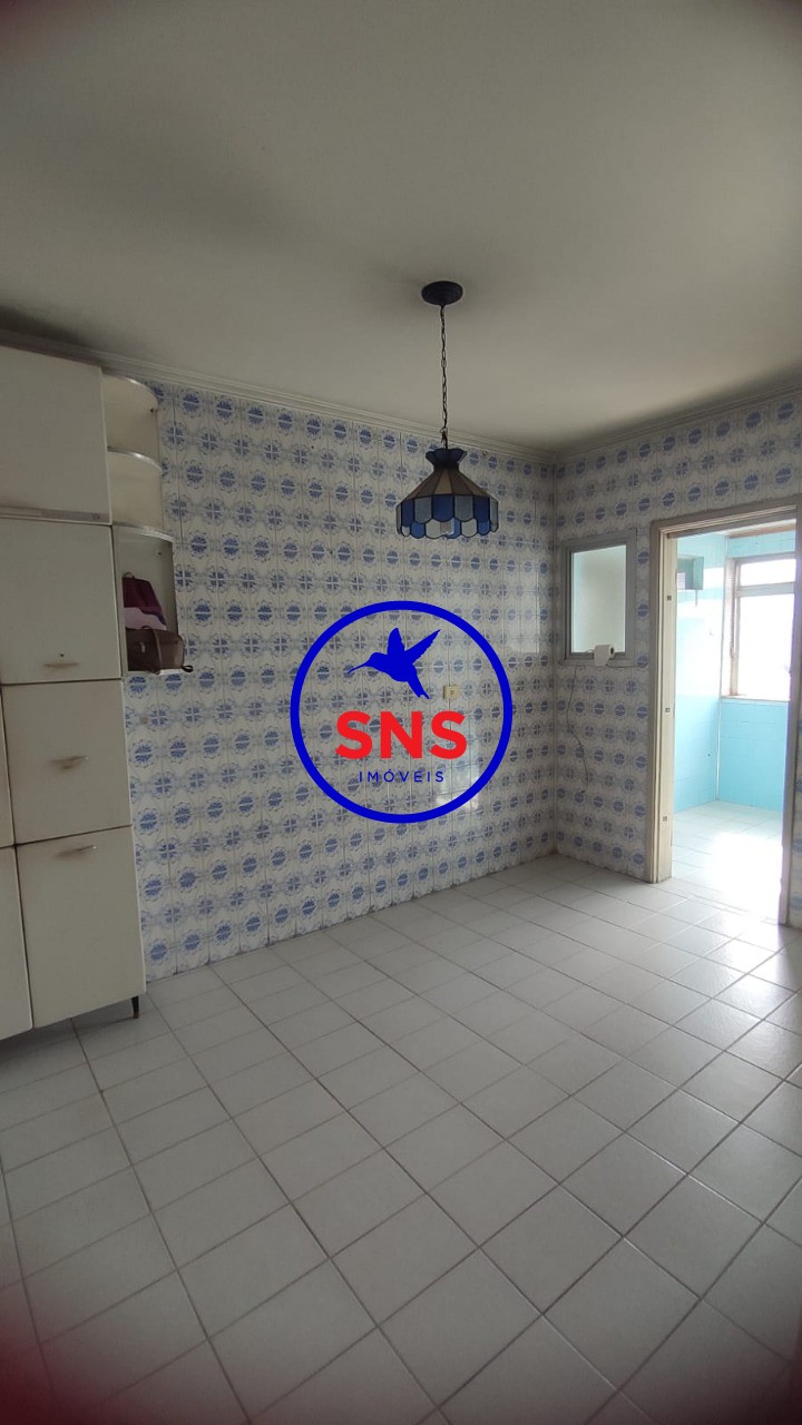 Apartamento à venda com 3 quartos, 121m² - Foto 20