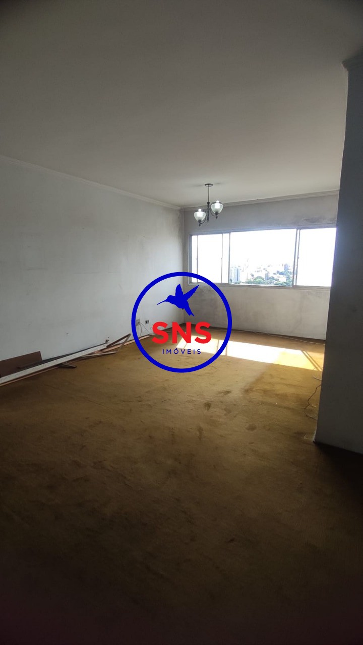 Apartamento à venda com 3 quartos, 121m² - Foto 1