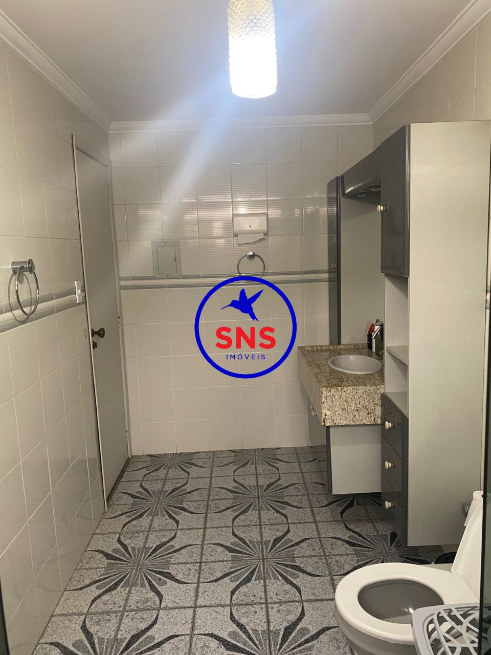 Casa para alugar com 3 quartos, 225m² - Foto 11