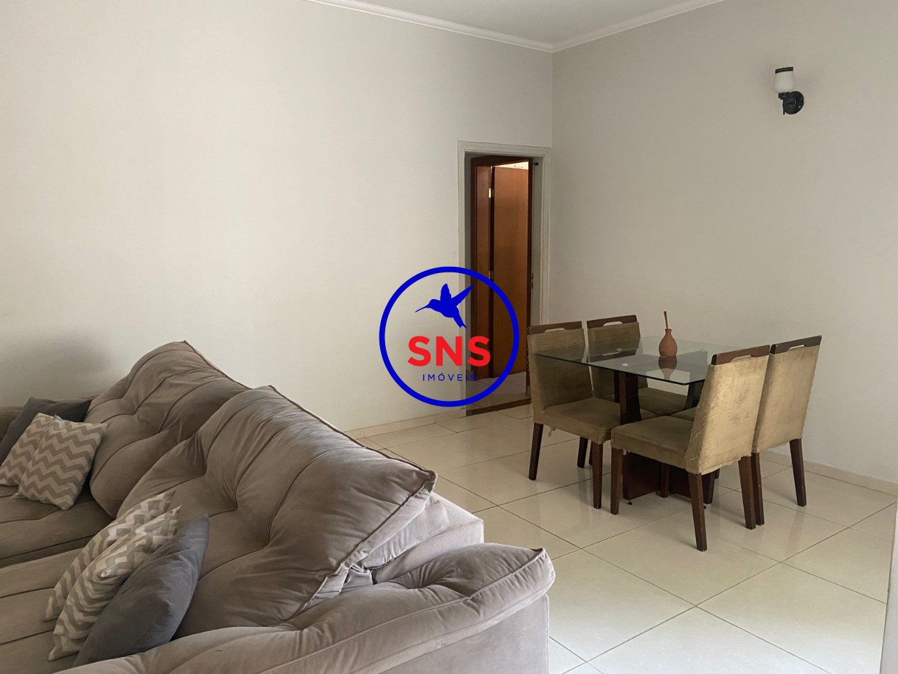 Casa para alugar com 3 quartos, 225m² - Foto 5