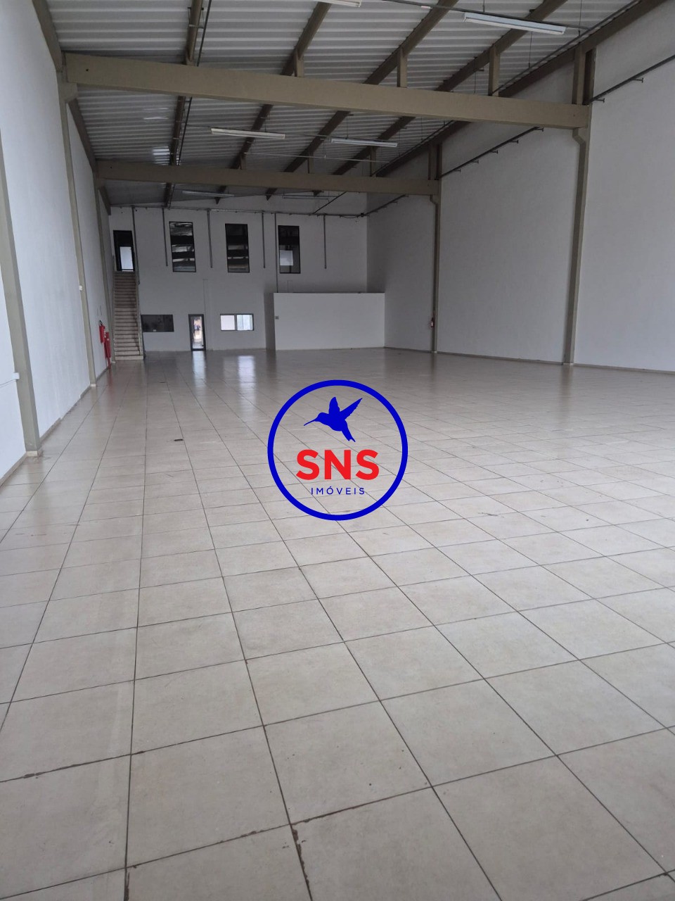 Depósito-Galpão, 900 m² - Foto 1