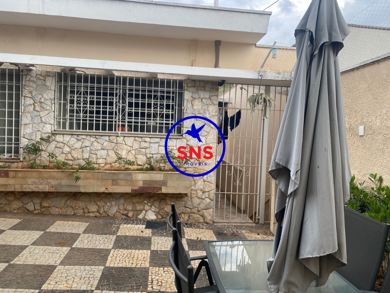 Casa para alugar com 3 quartos, 225m² - Foto 35