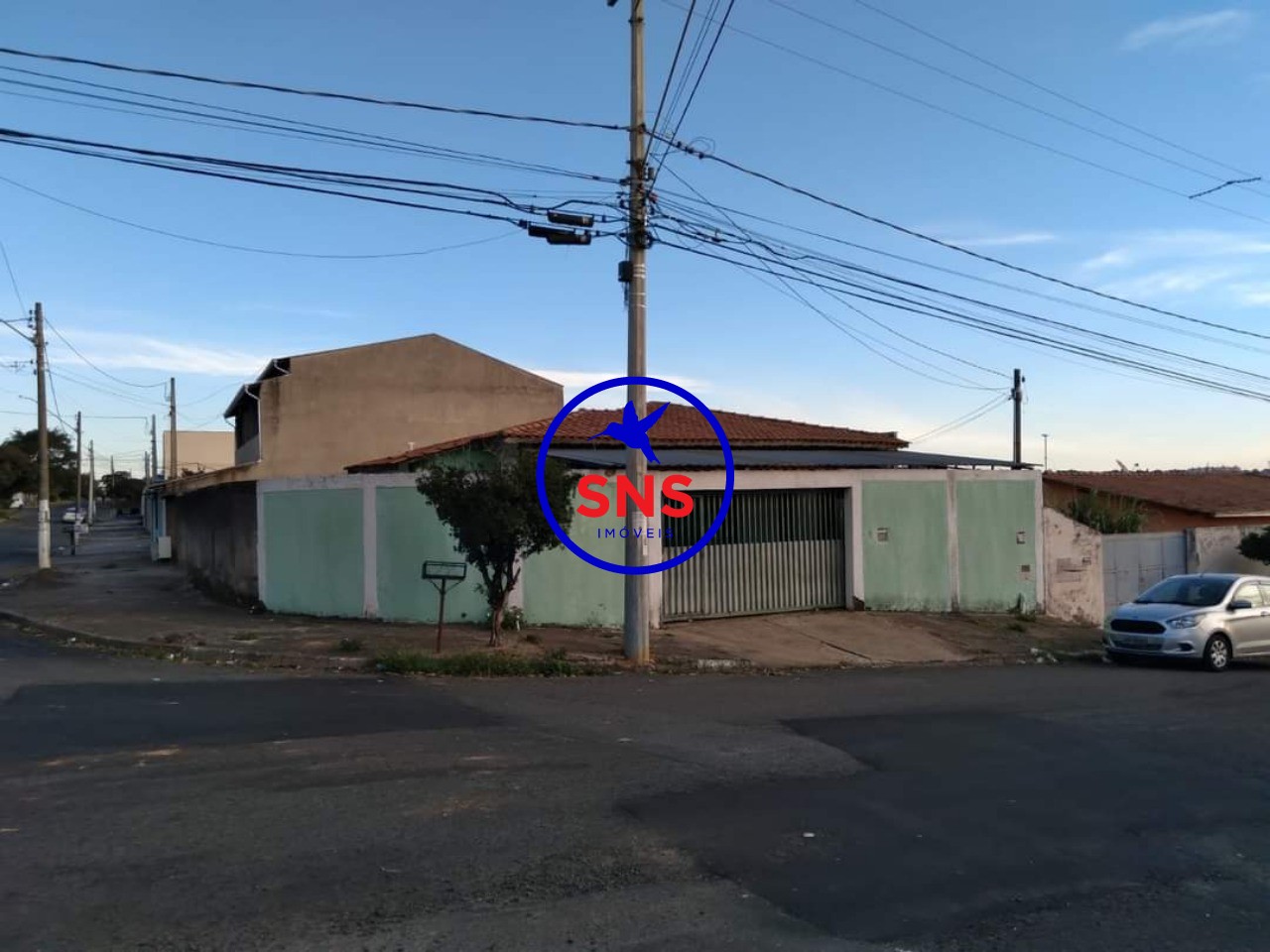 Casa, 3 quartos, 226 m² - Foto 1