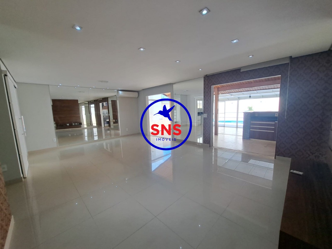 Sobrado, 3 quartos, 250 m² - Foto 1