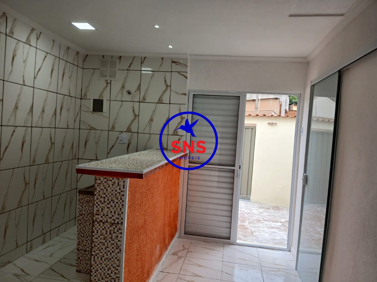 Casa, 2 quartos, 100 m² - Foto 1