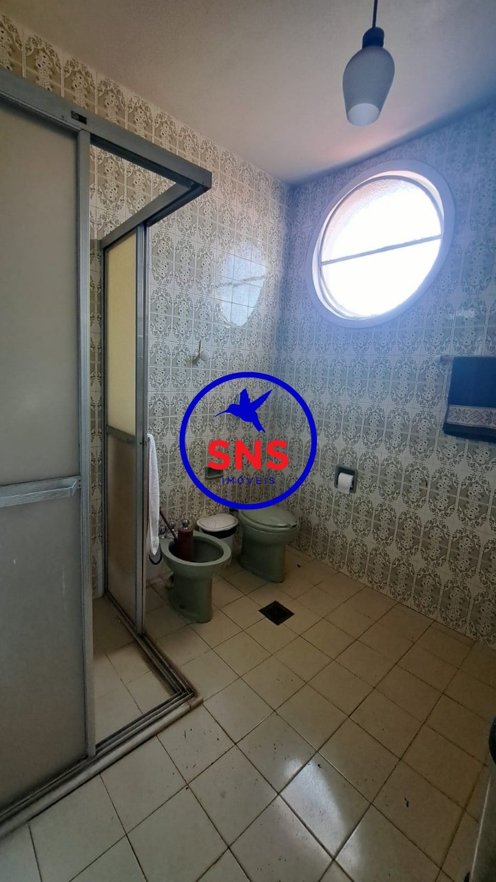Casa, 4 quartos, 253 m² - Foto 36