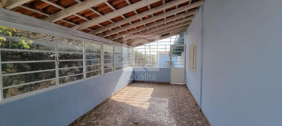 Casa à venda com 2 quartos, 180m² - Foto 5