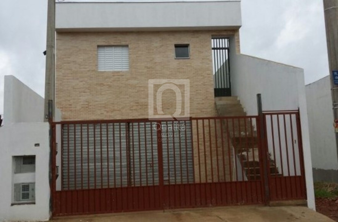 Sobrado à venda com 3 quartos, 164m² - Foto 1