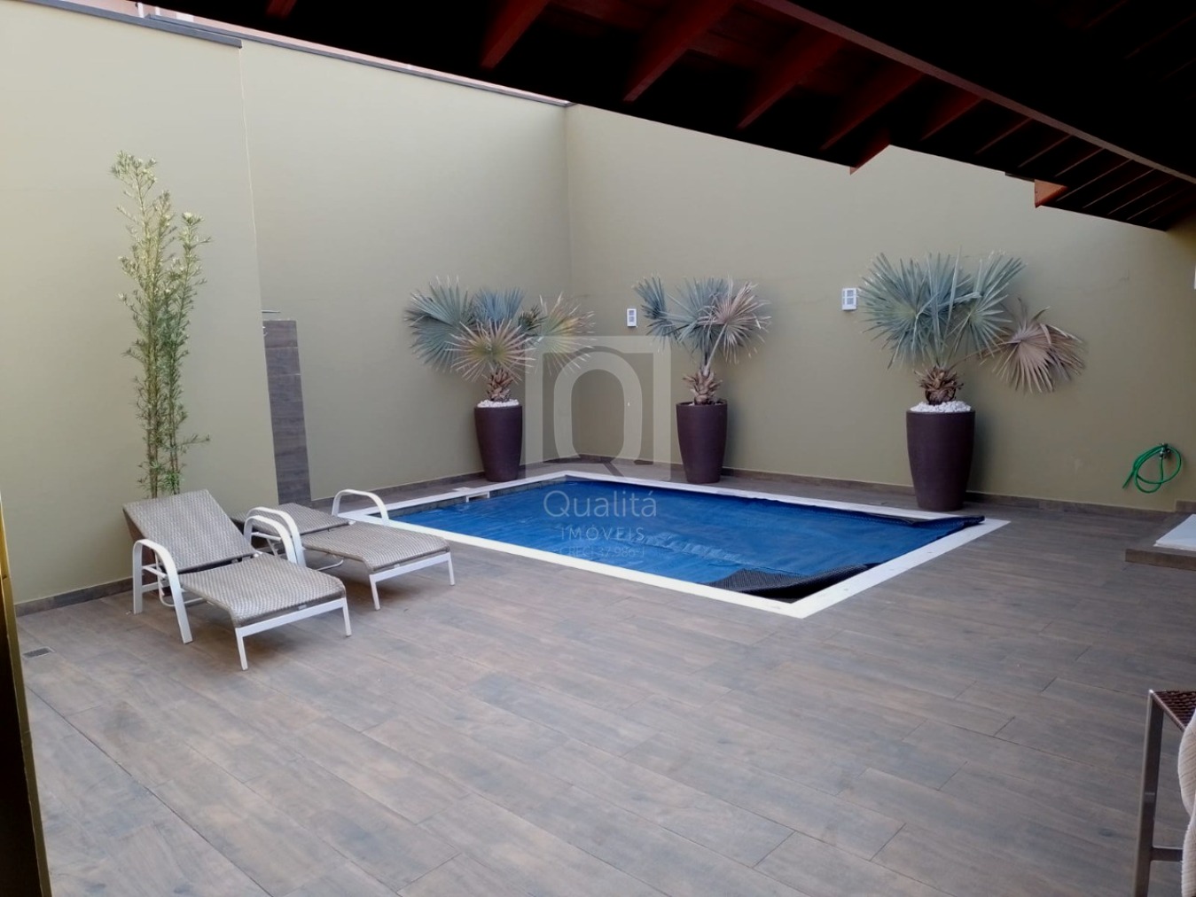 Casa, 3 quartos, 215 m² - Foto 2