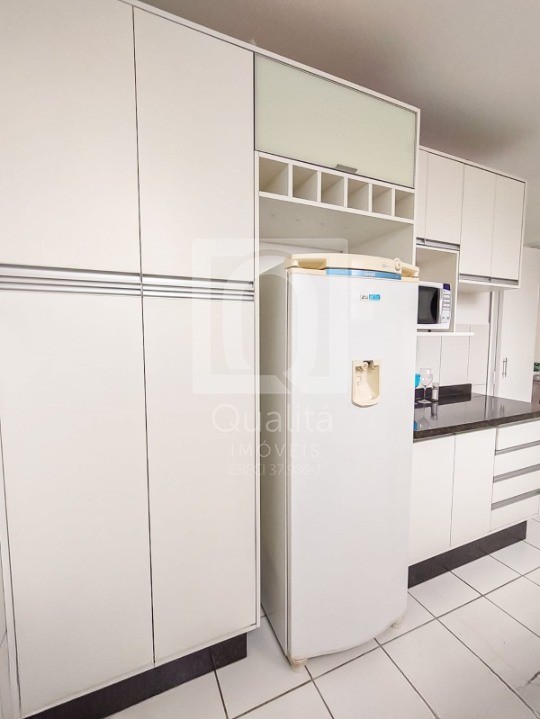 Apartamento à venda com 2 quartos, 51m² - Foto 4