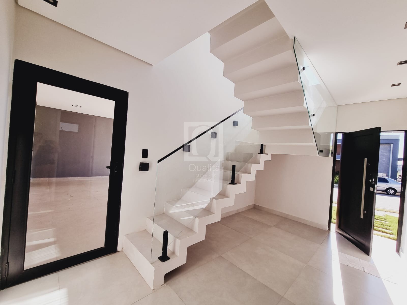Casa de Condomínio à venda com 3 quartos, 308m² - Foto 3