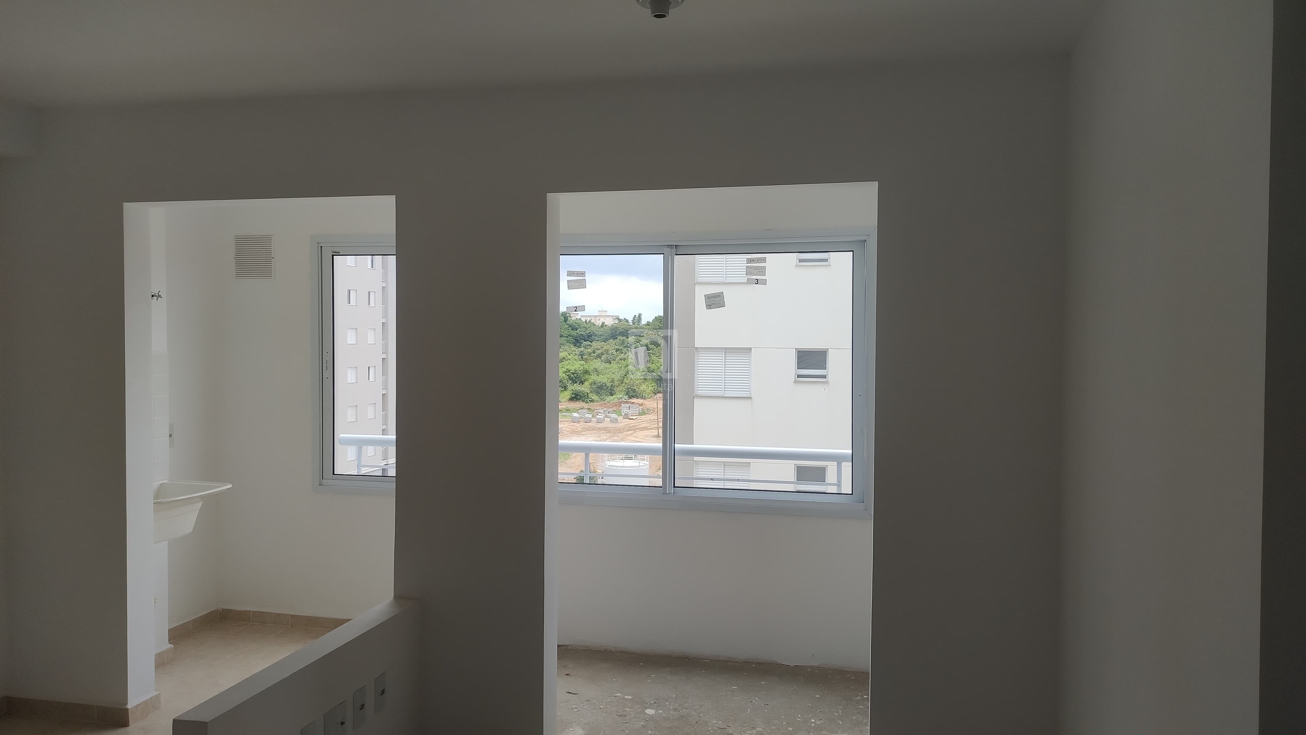 Apartamento à venda com 2 quartos, 48m² - Foto 1