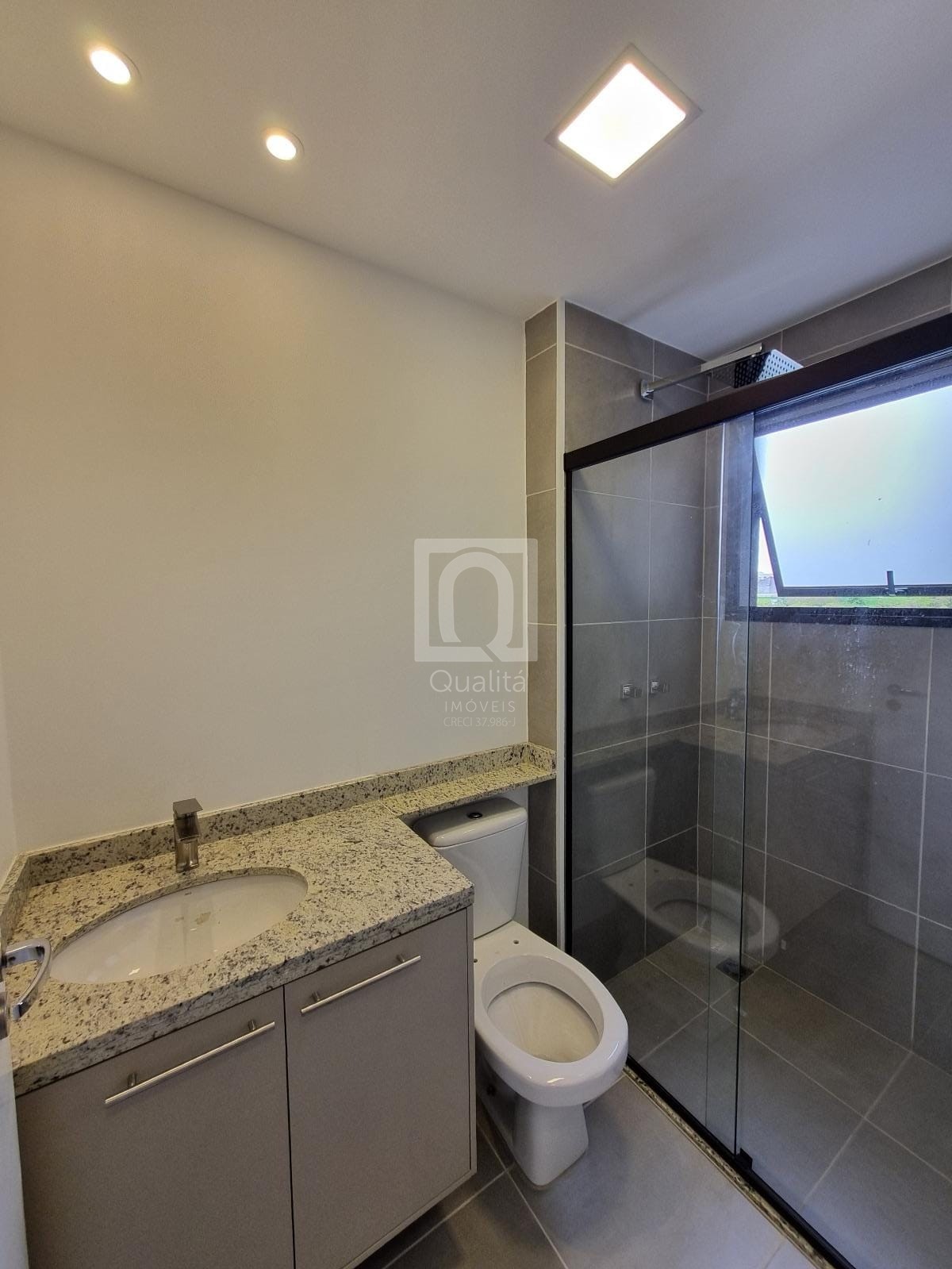 Apartamento à venda com 2 quartos, 67m² - Foto 12