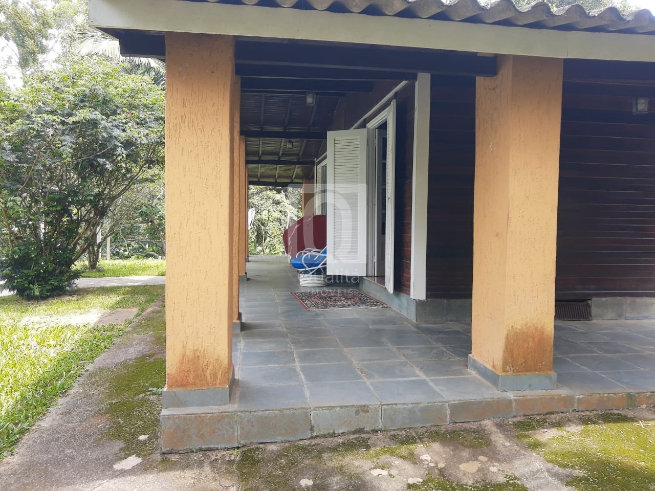 Chácara à venda com 4 quartos, 150m² - Foto 8