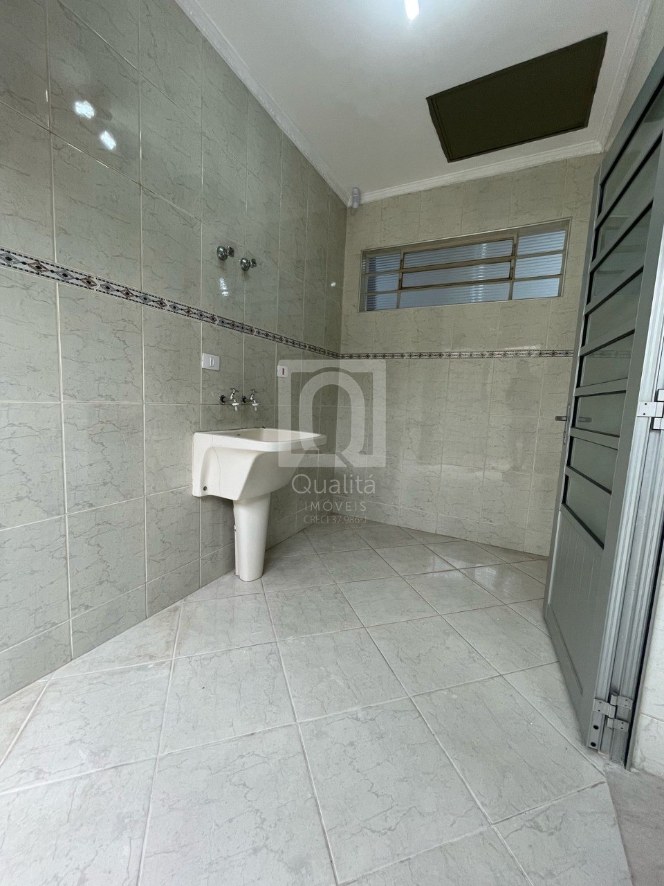Casa à venda com 3 quartos, 420m² - Foto 6
