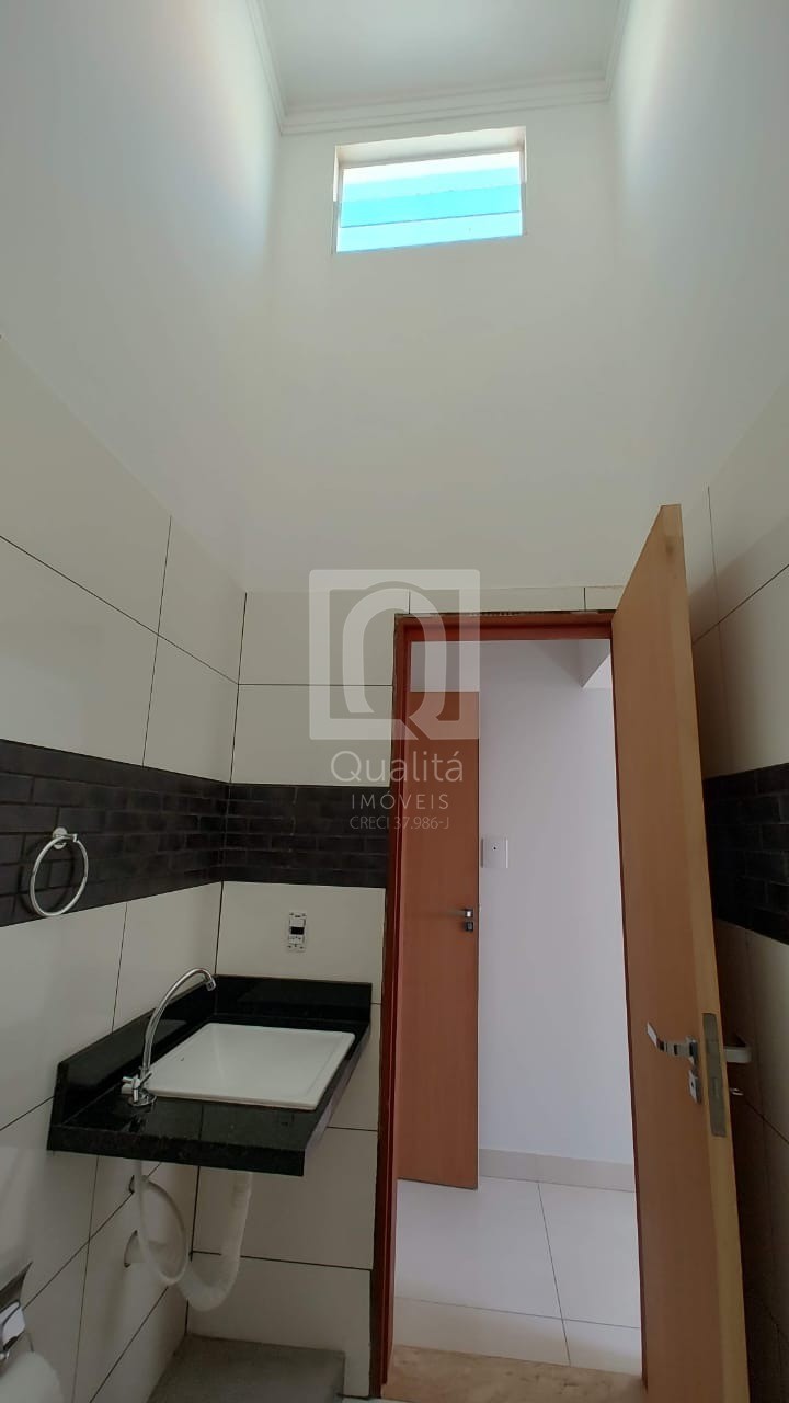 Casa à venda com 2 quartos, 75m² - Foto 21
