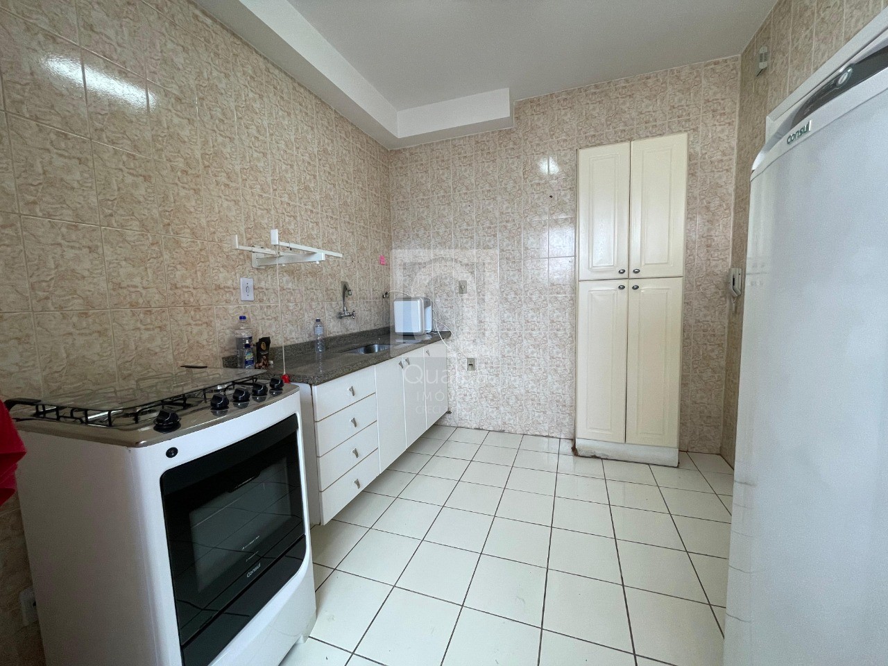 Apartamento à venda com 3 quartos, 98m² - Foto 7