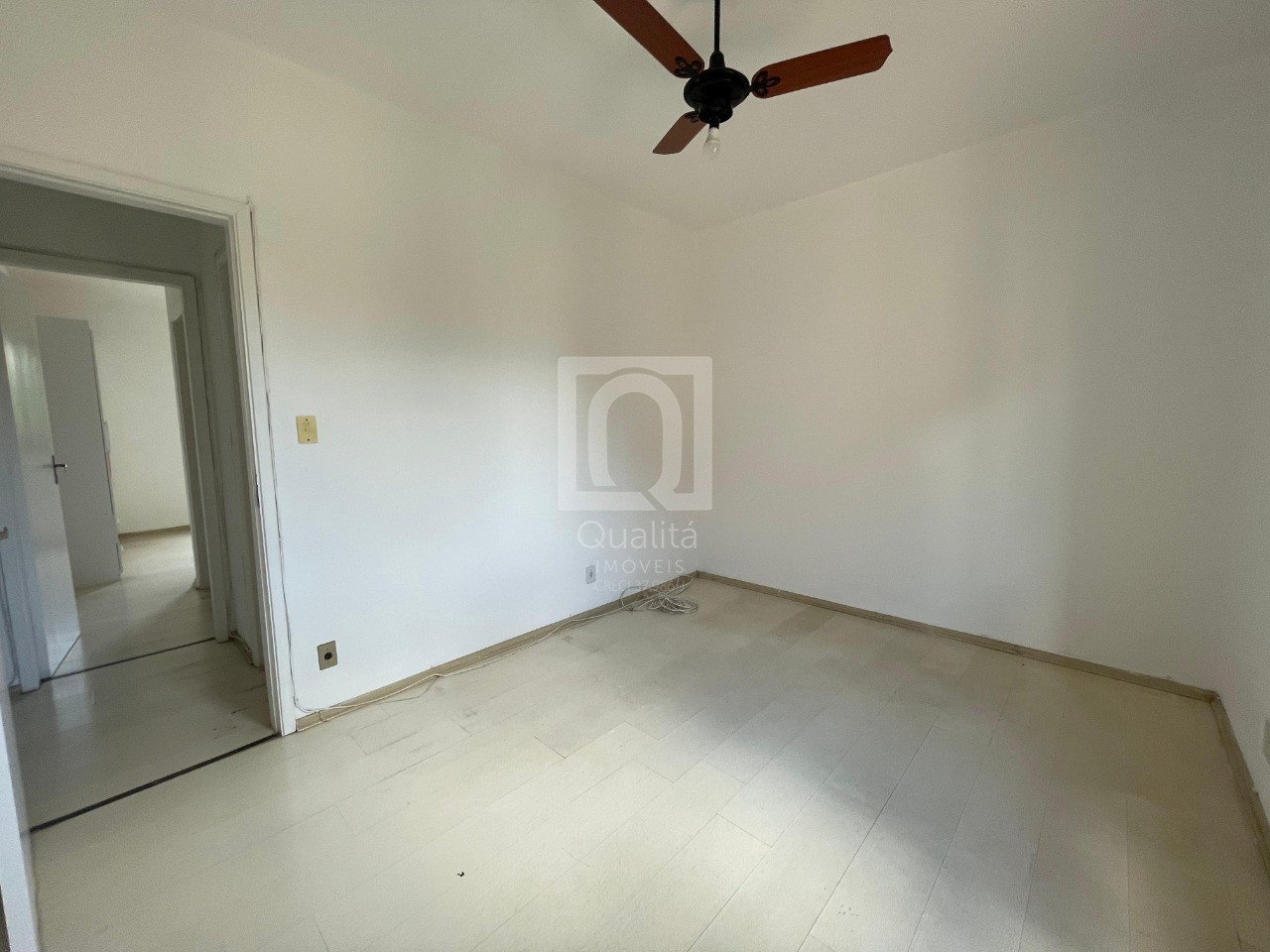 Apartamento à venda com 3 quartos, 98m² - Foto 12