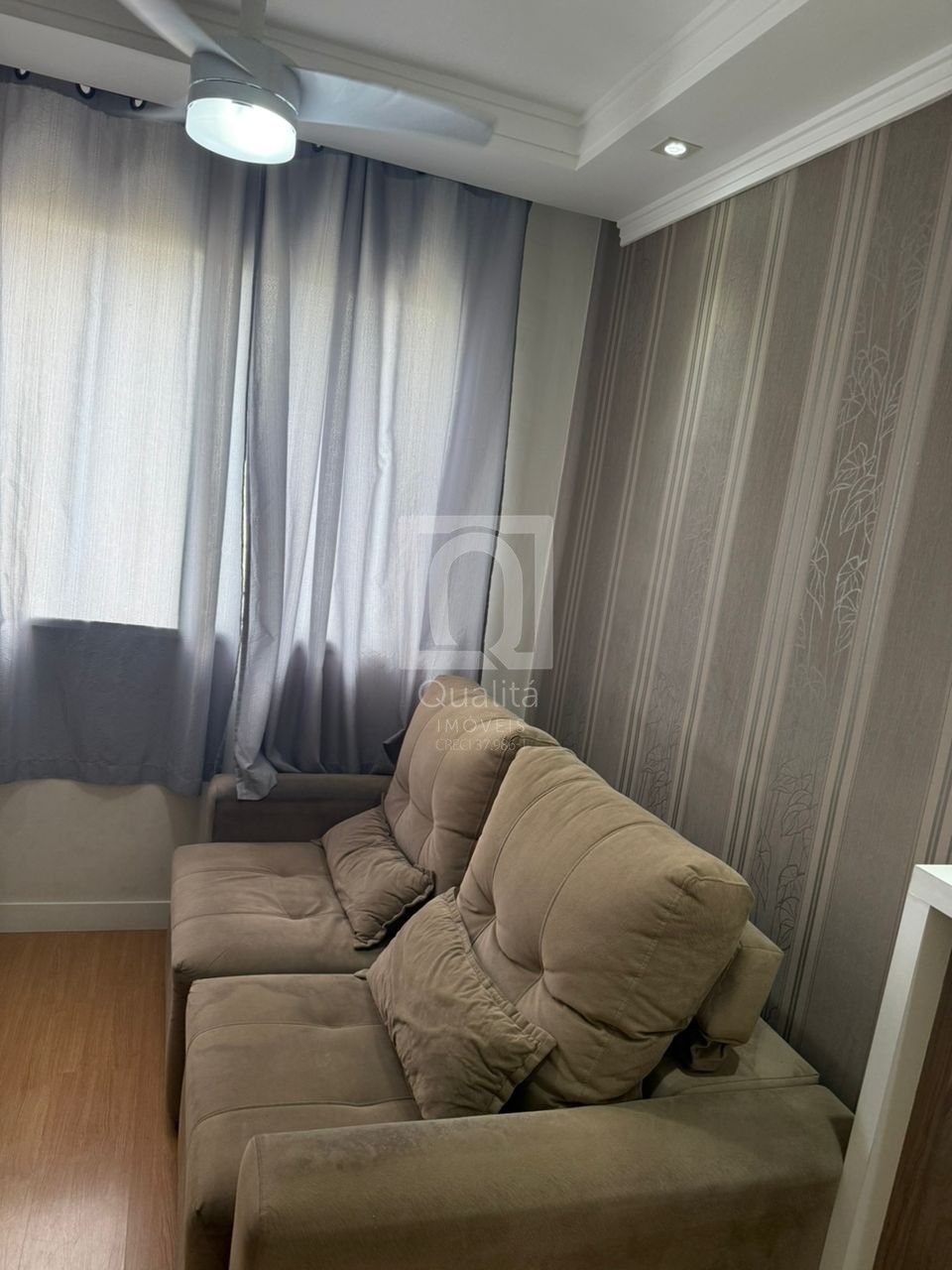 Apartamento à venda com 2 quartos, 49m² - Foto 2
