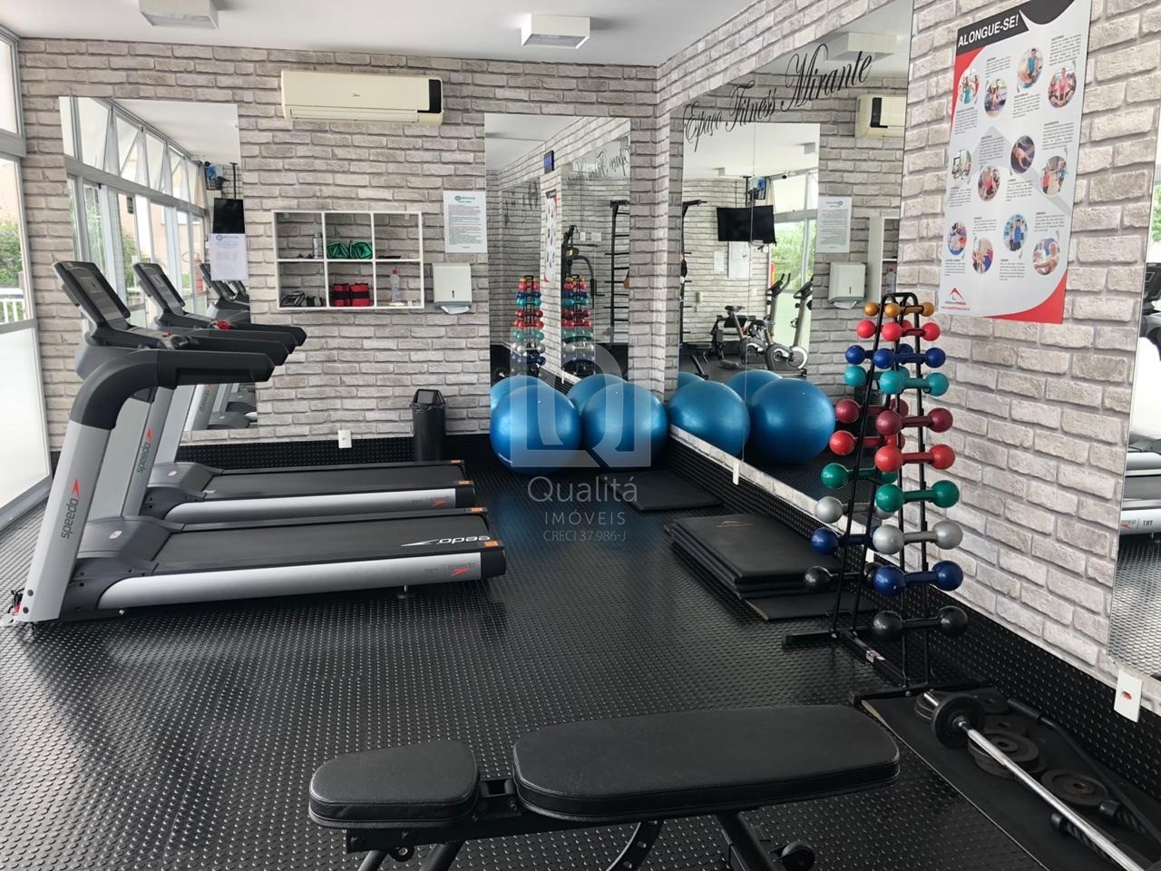 Apartamento à venda com 3 quartos, 51m² - Foto 18