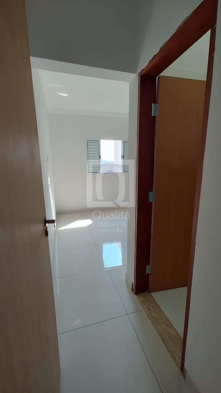 Casa à venda com 2 quartos, 75m² - Foto 14