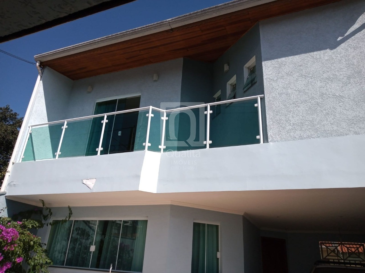 Sobrado à venda com 3 quartos, 200m² - Foto 2