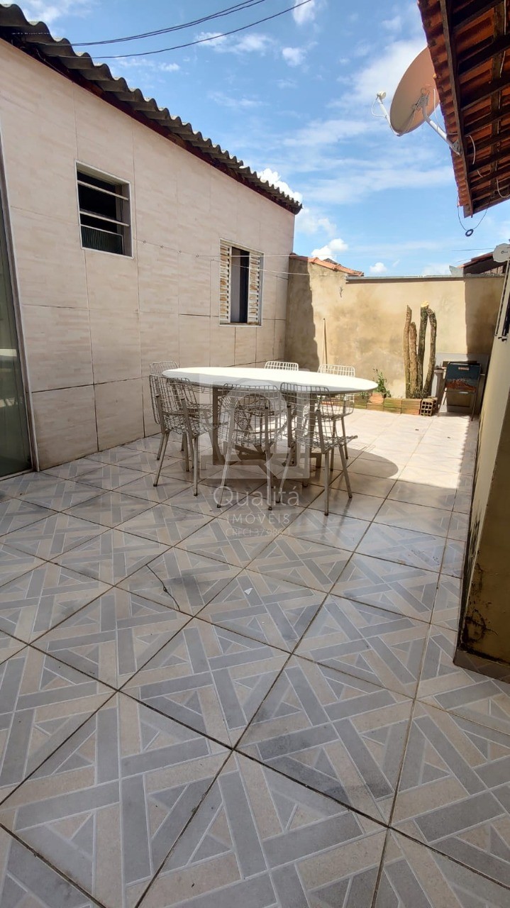 Casa à venda com 3 quartos, 150m² - Foto 12