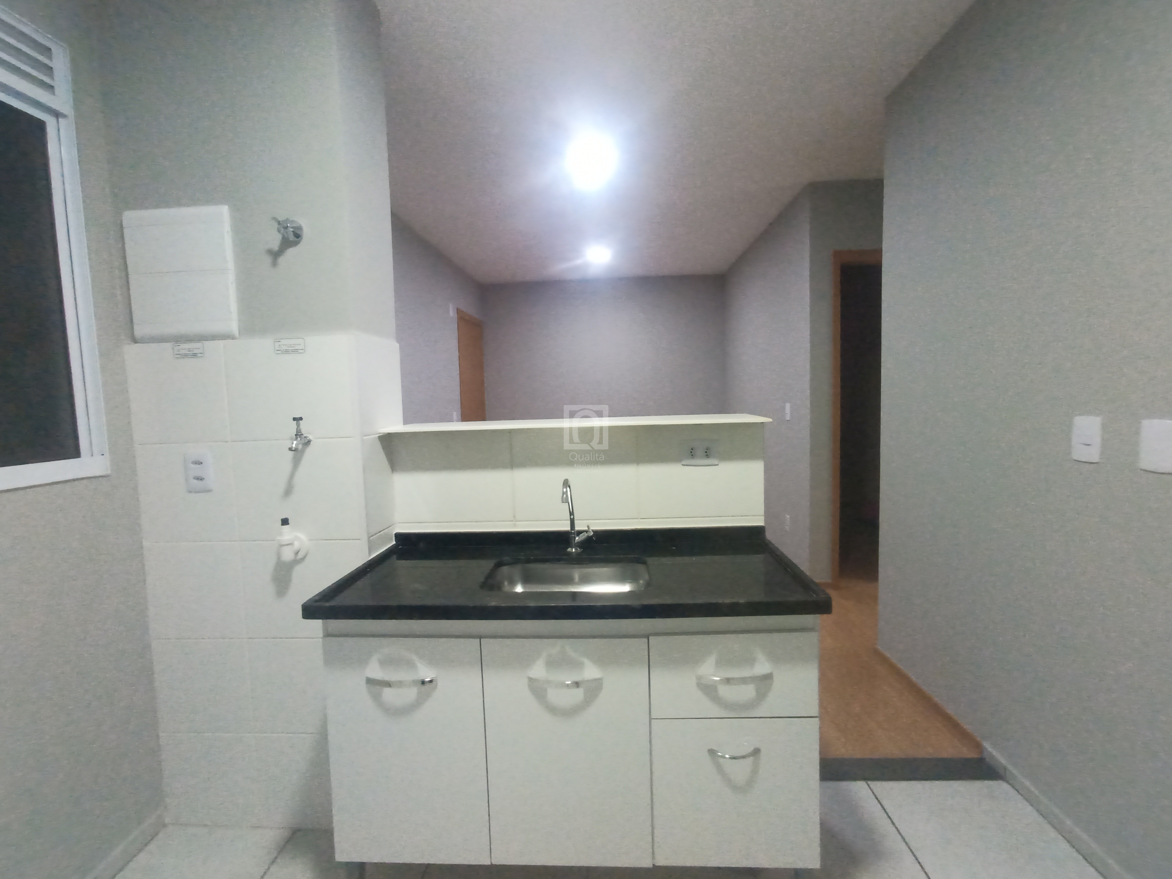 Apartamento à venda com 2 quartos, 40m² - Foto 15