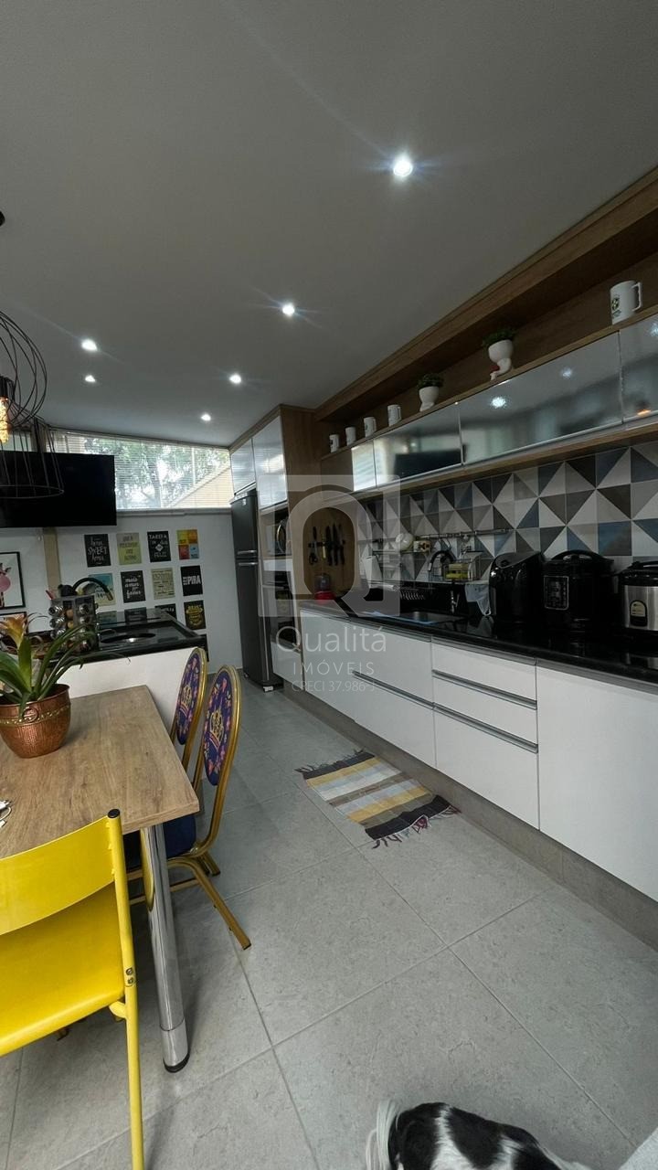 Apartamento à venda com 2 quartos, 90m² - Foto 5
