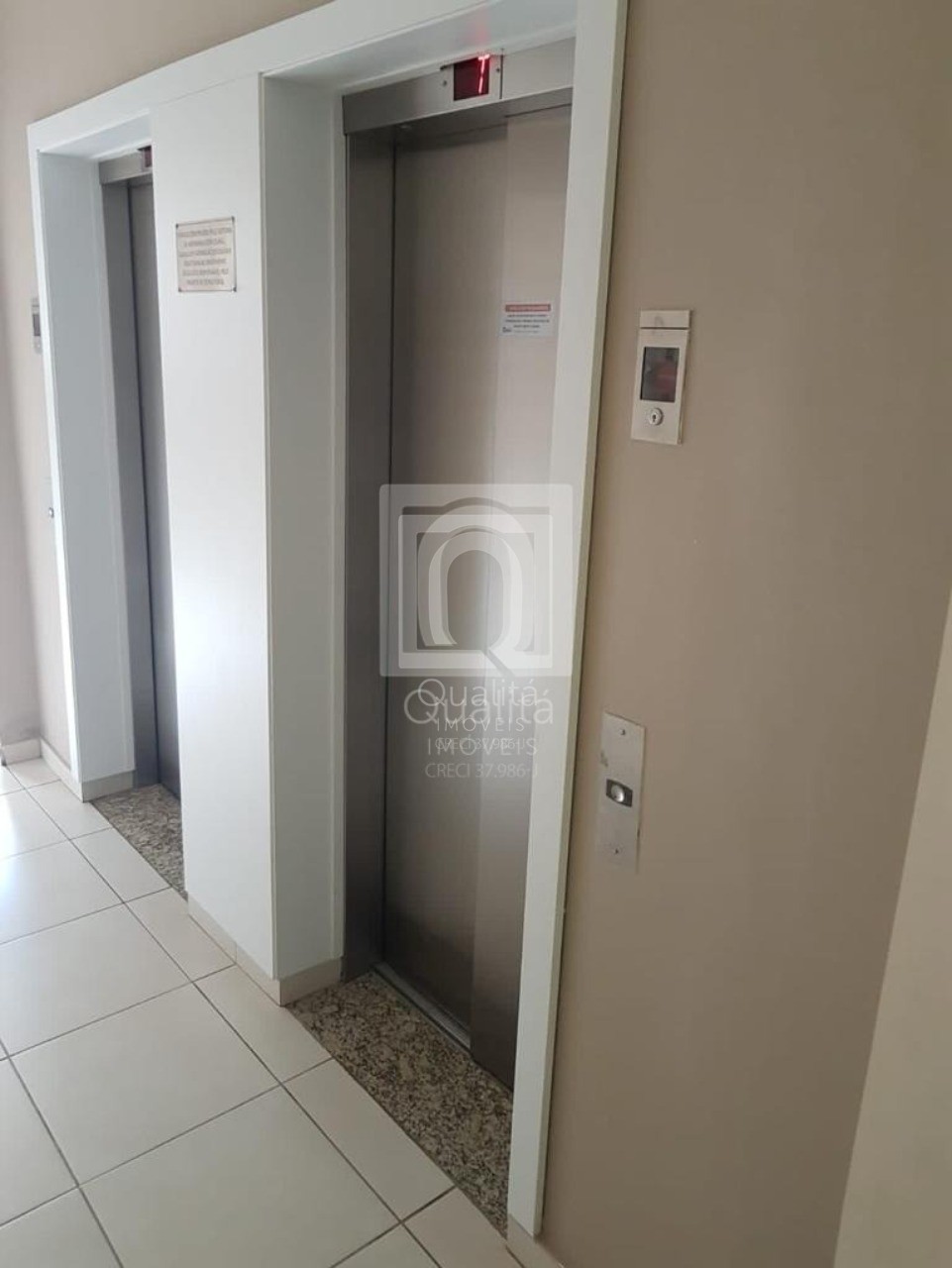 Apartamento à venda com 2 quartos, 62m² - Foto 11