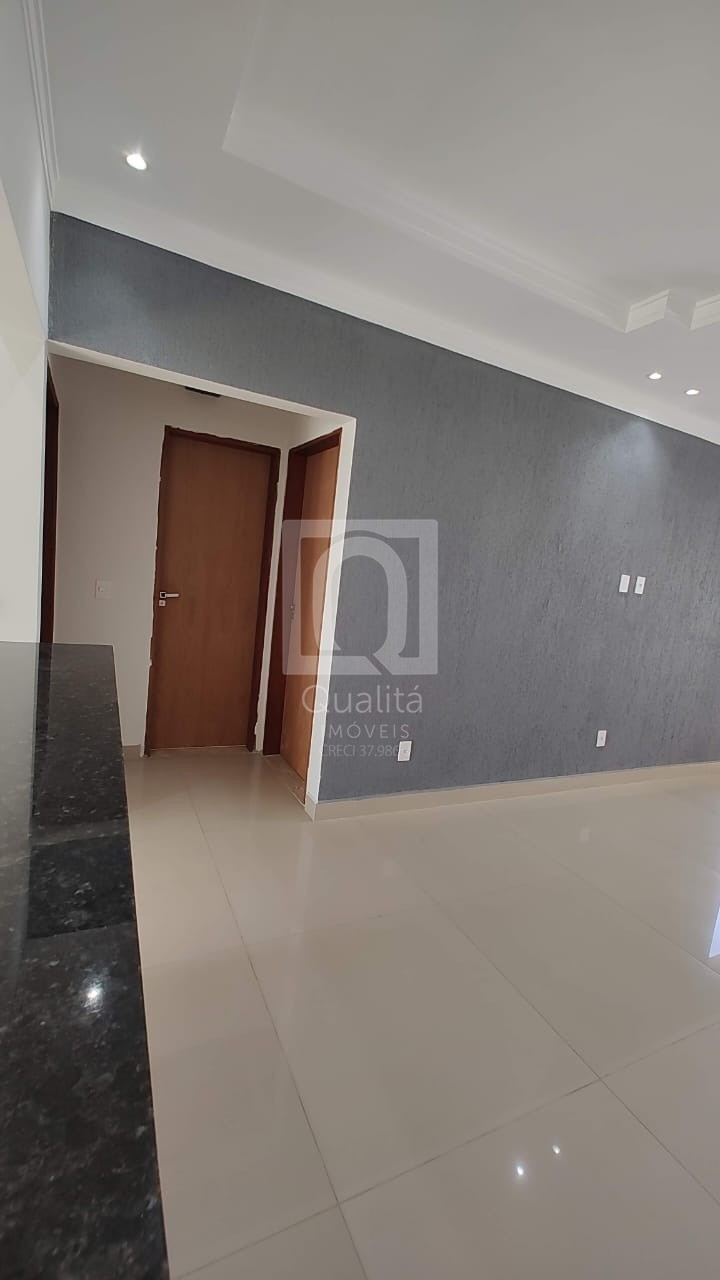 Casa à venda com 2 quartos, 75m² - Foto 7