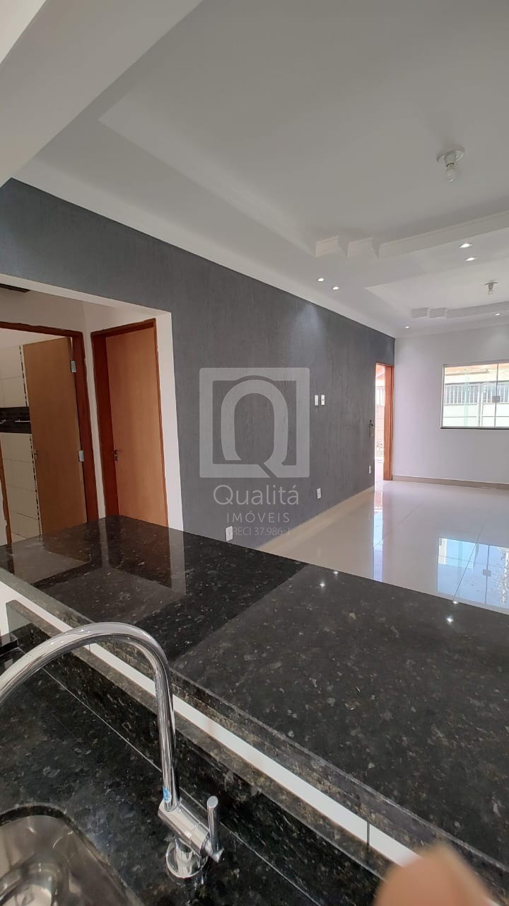 Casa à venda com 2 quartos, 75m² - Foto 10