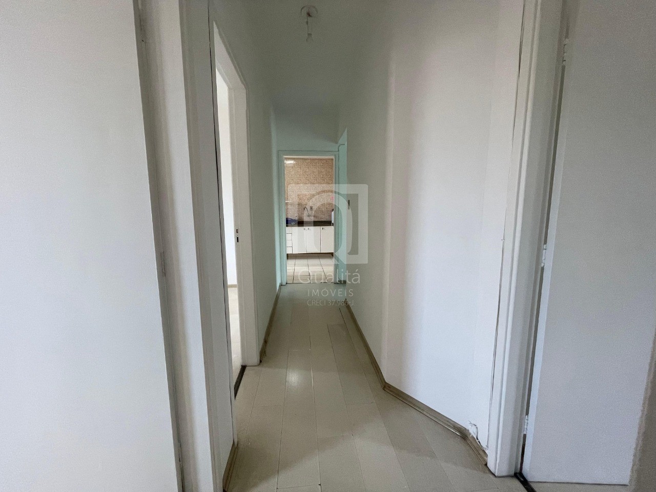 Apartamento à venda com 3 quartos, 98m² - Foto 10