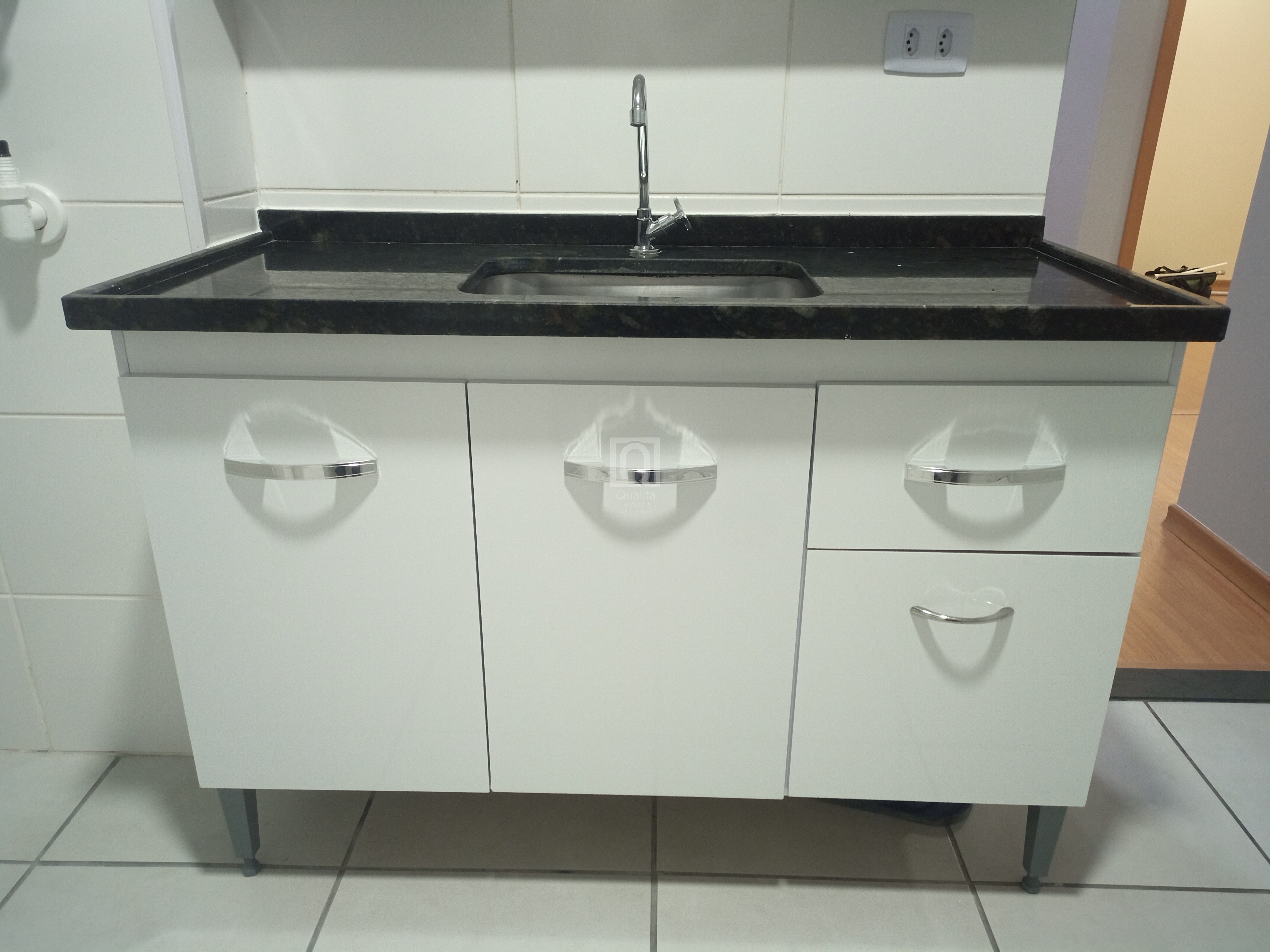 Apartamento à venda com 2 quartos, 40m² - Foto 11
