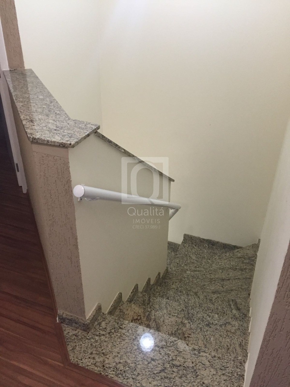 Casa de Condomínio à venda e aluguel com 4 quartos, 175m² - Foto 6