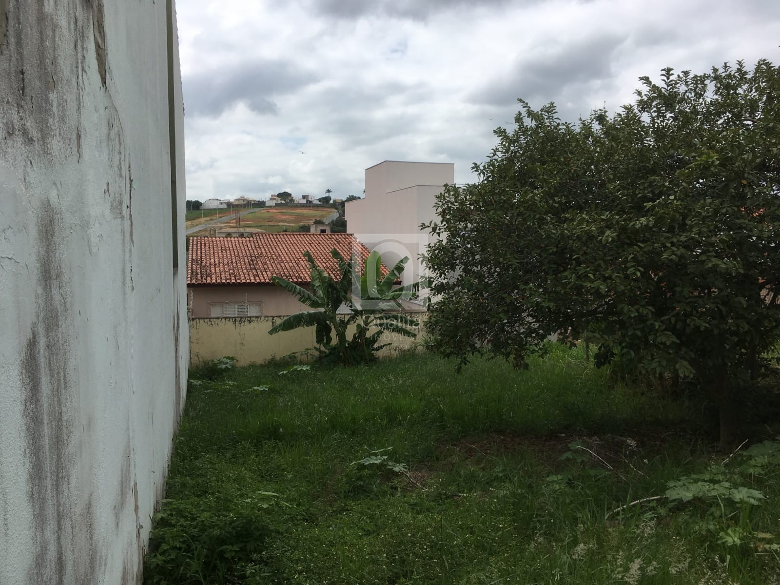 Terreno à venda, 250m² - Foto 1