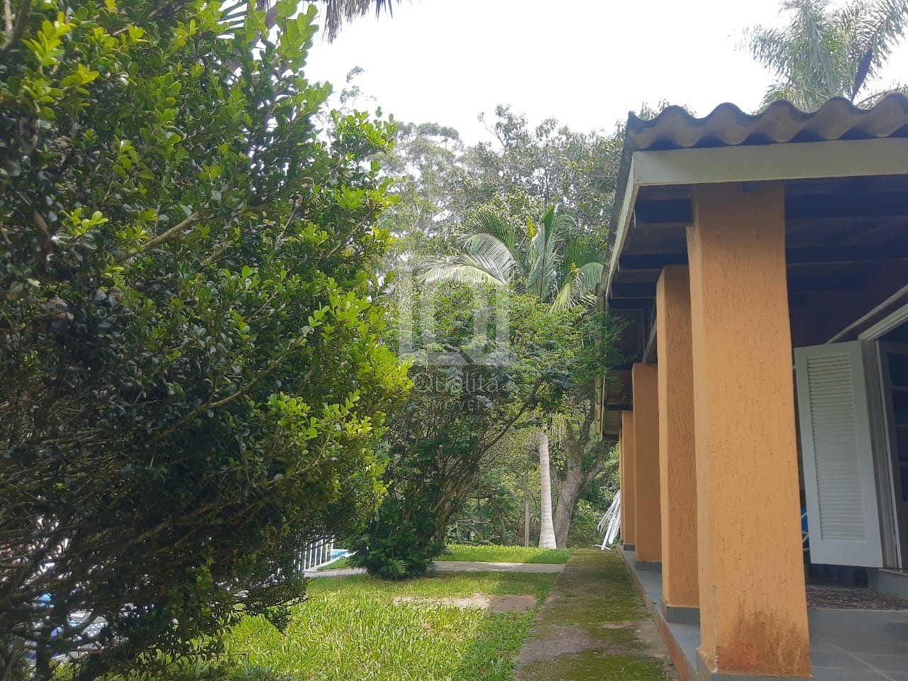 Chácara à venda com 4 quartos, 150m² - Foto 5