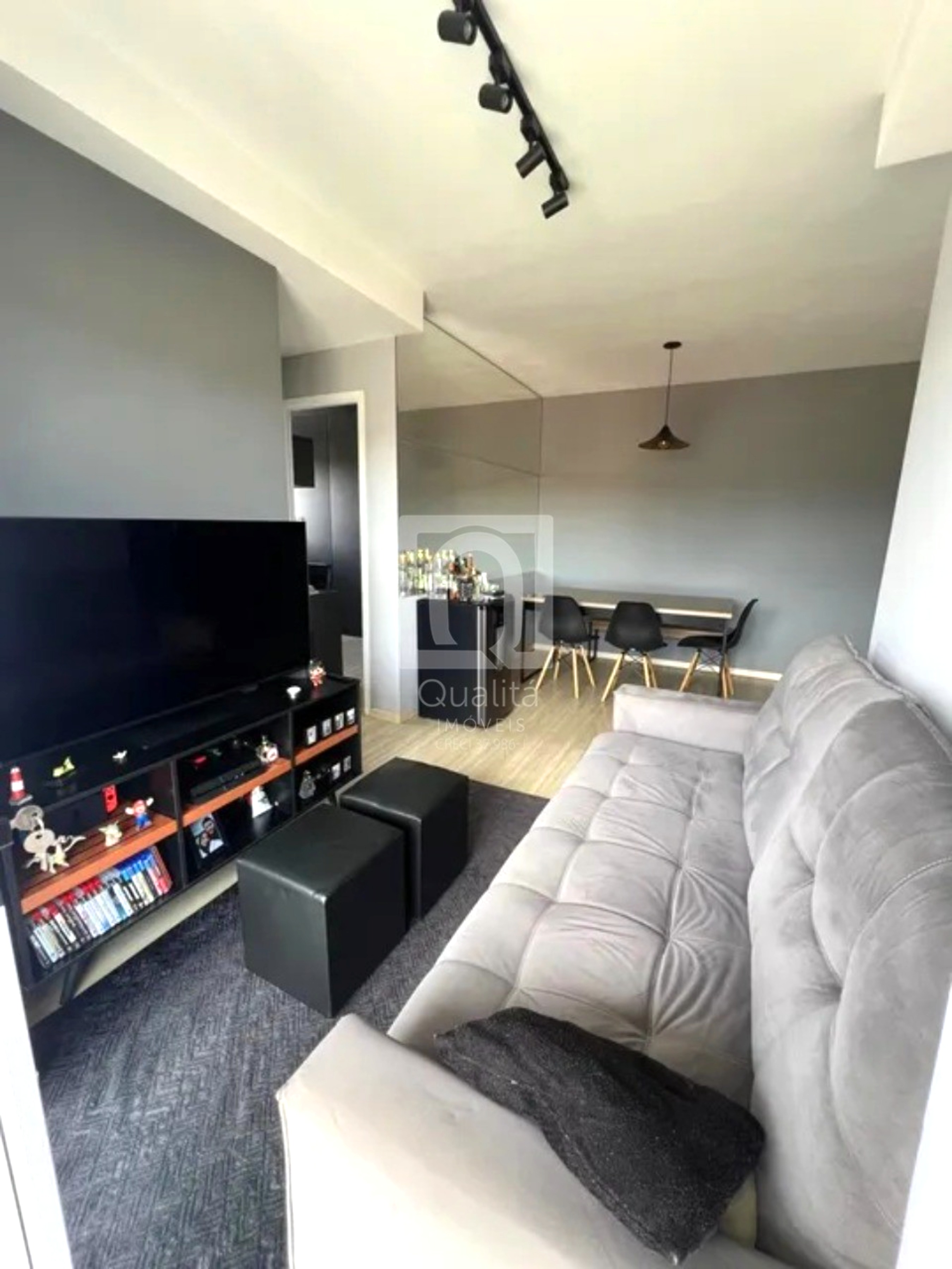 Apartamento à venda com 2 quartos, 57m² - Foto 1