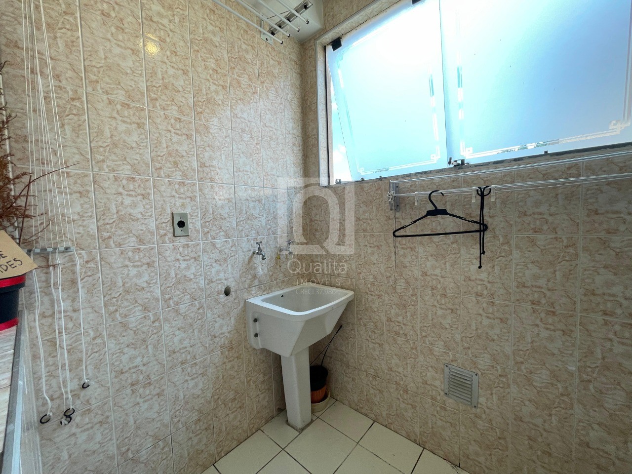 Apartamento à venda com 3 quartos, 98m² - Foto 18